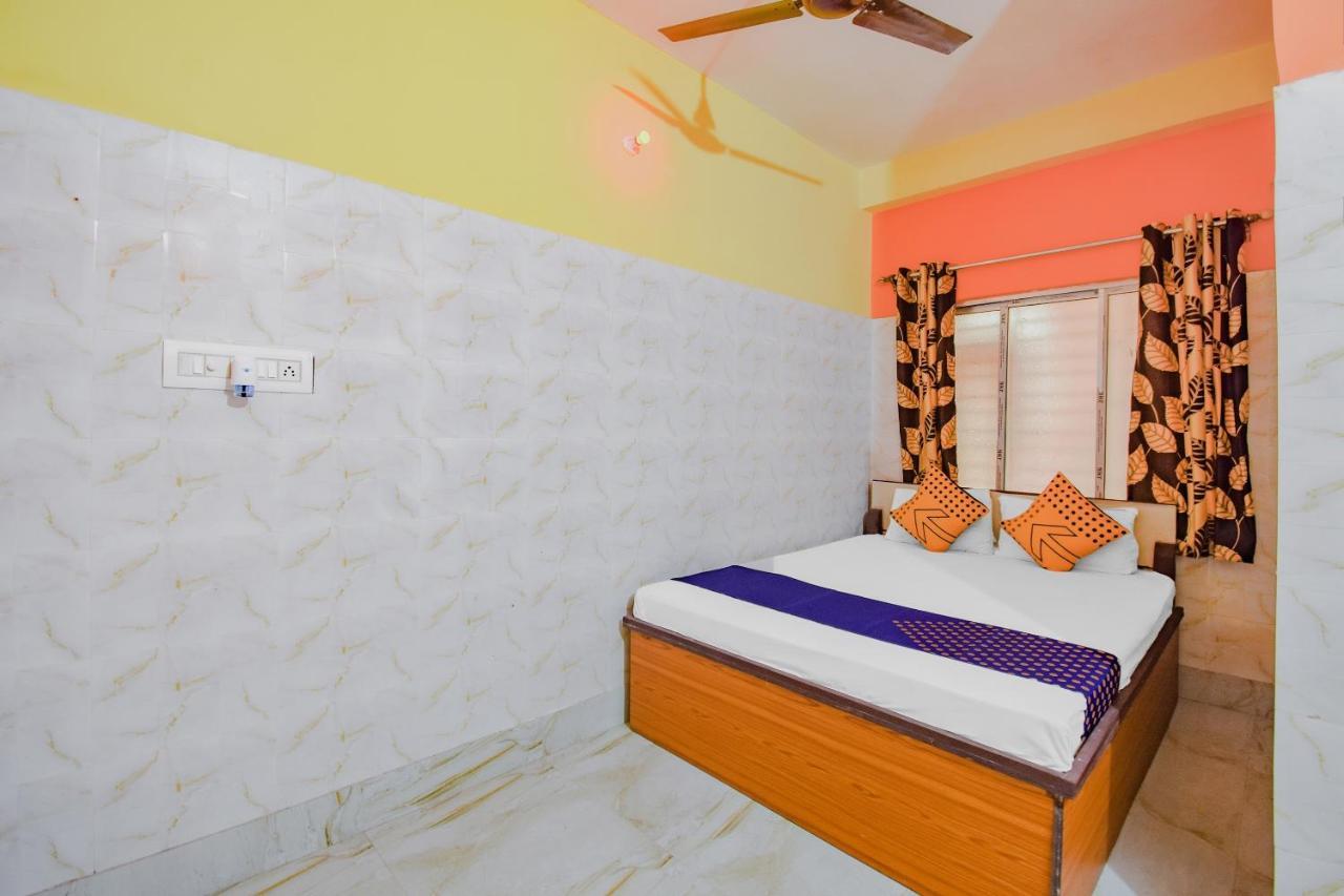 Jādabpur Spot On 74542 Aarav Hotel מראה חיצוני תמונה